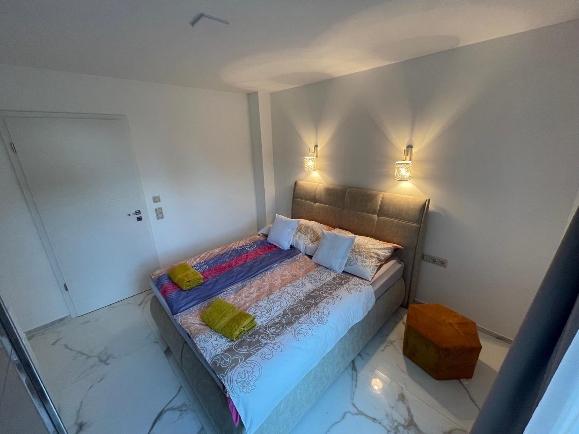 Luxury Apartments In Balatonalmadi, Almadi Lux Apartman III - Pure Gold Bagian luar foto